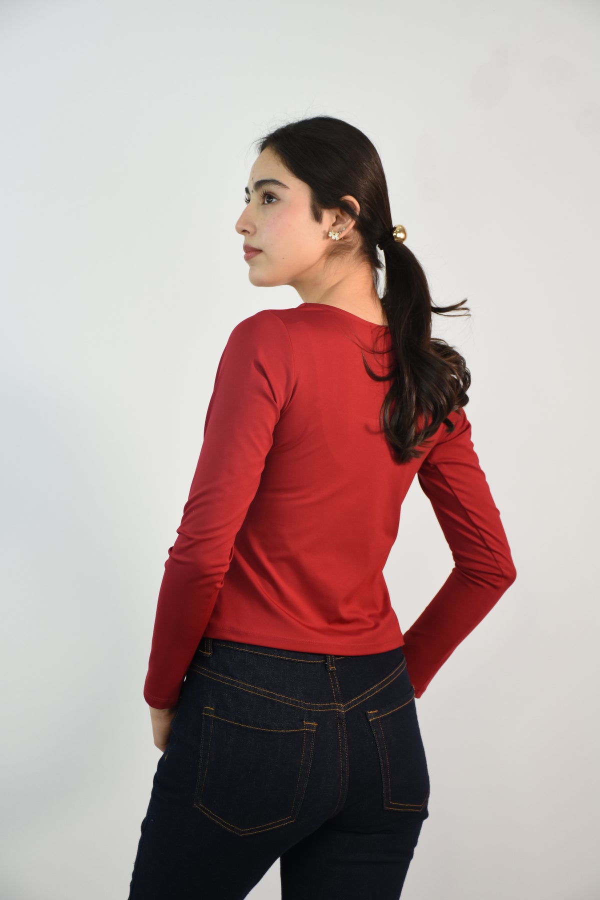 Blusa con cuello cuadrado