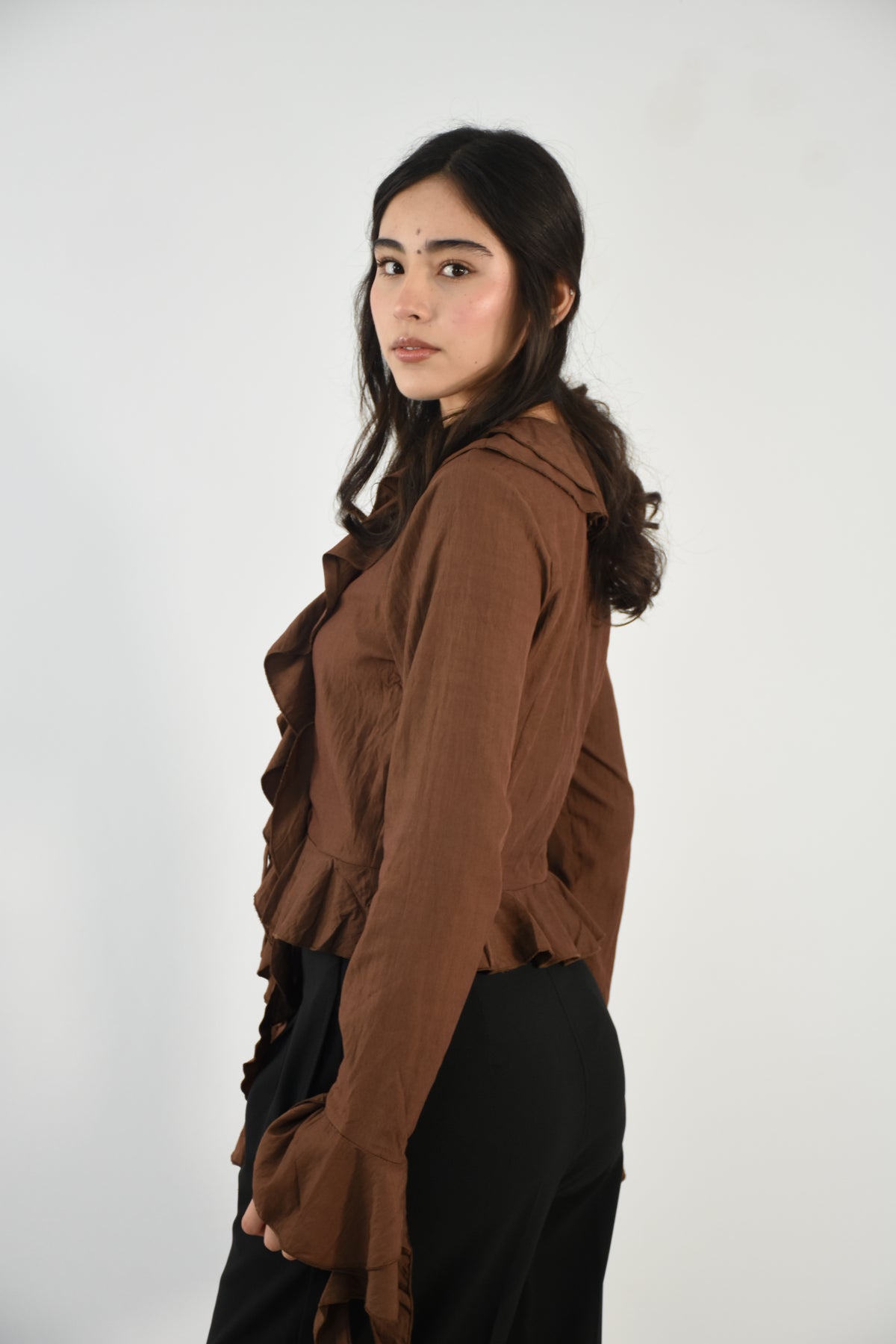 Blusa Con Volantes y Lazo