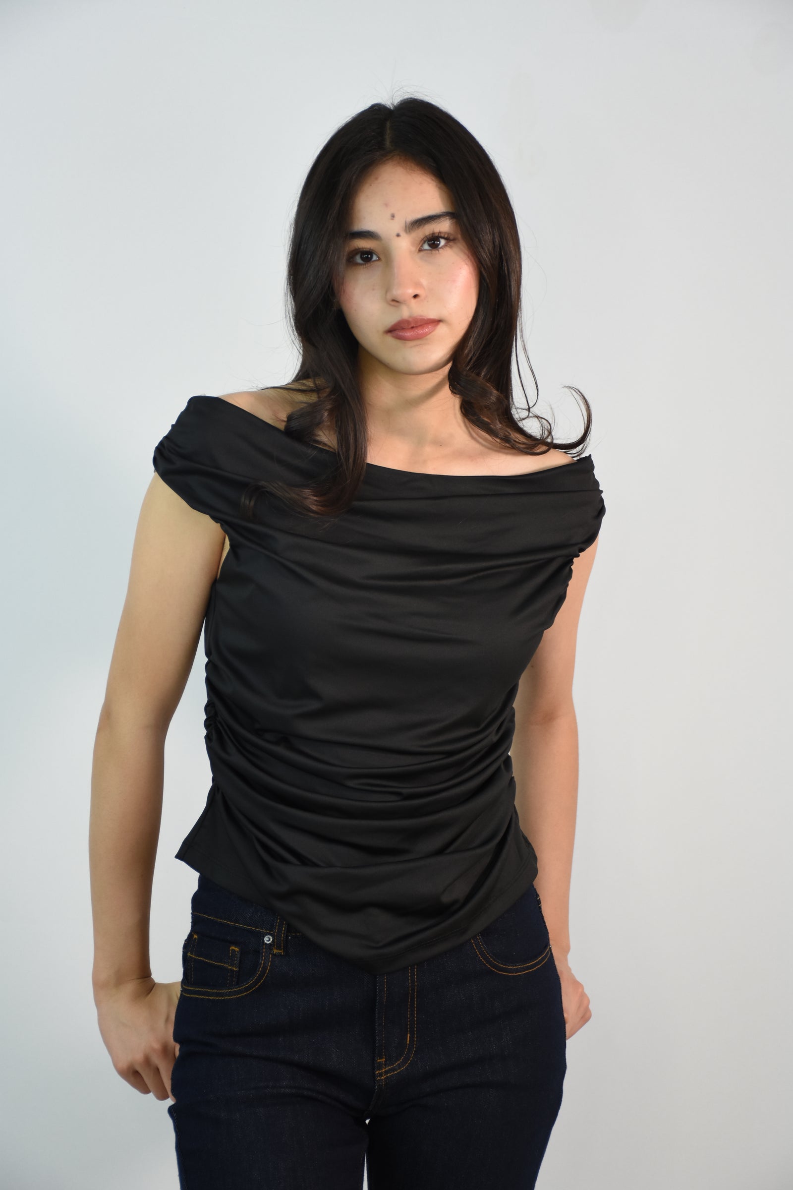 Top Asimétrico con Drapeado