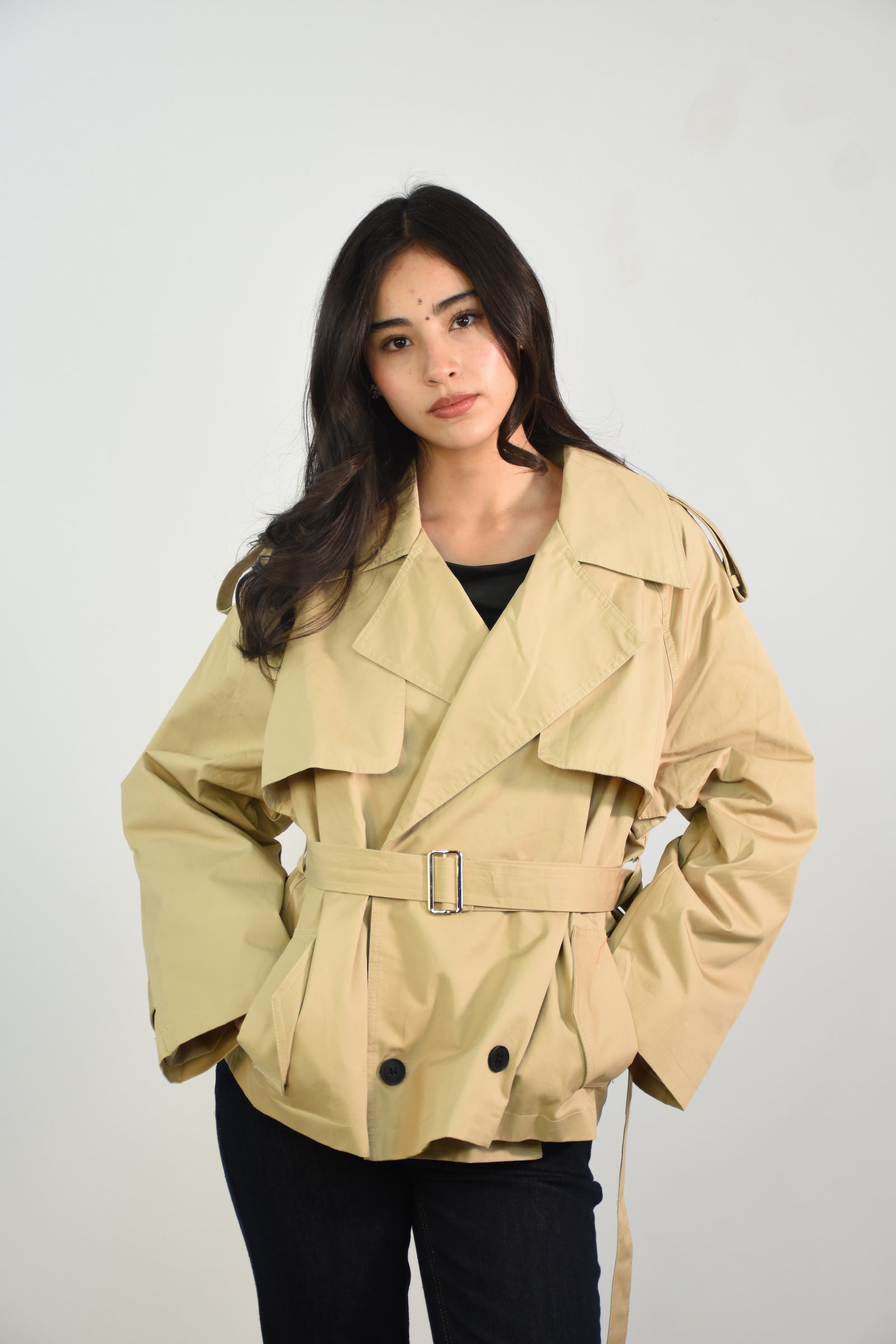 Gabardina Corta Oversize