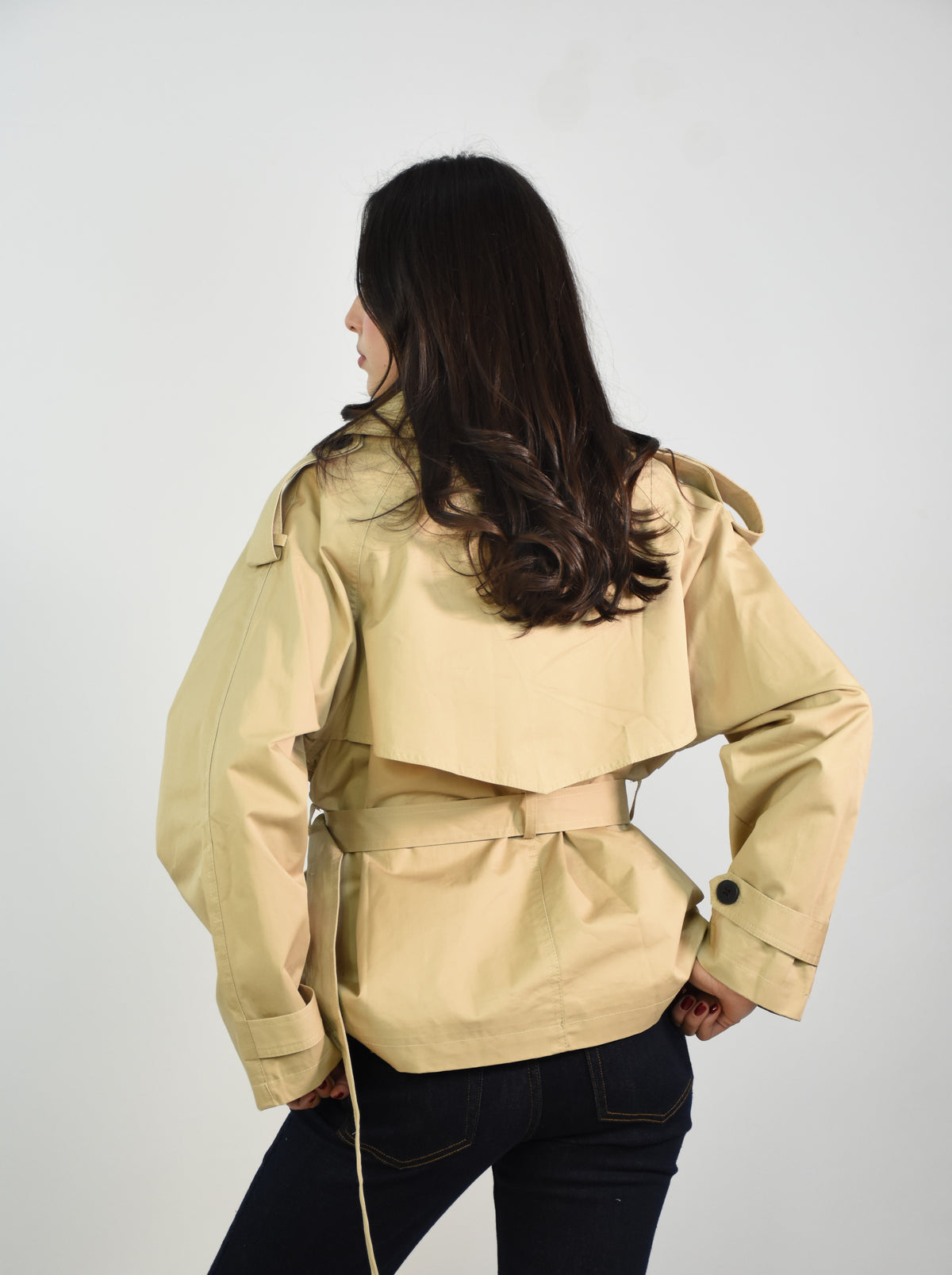 Gabardina Corta Oversize