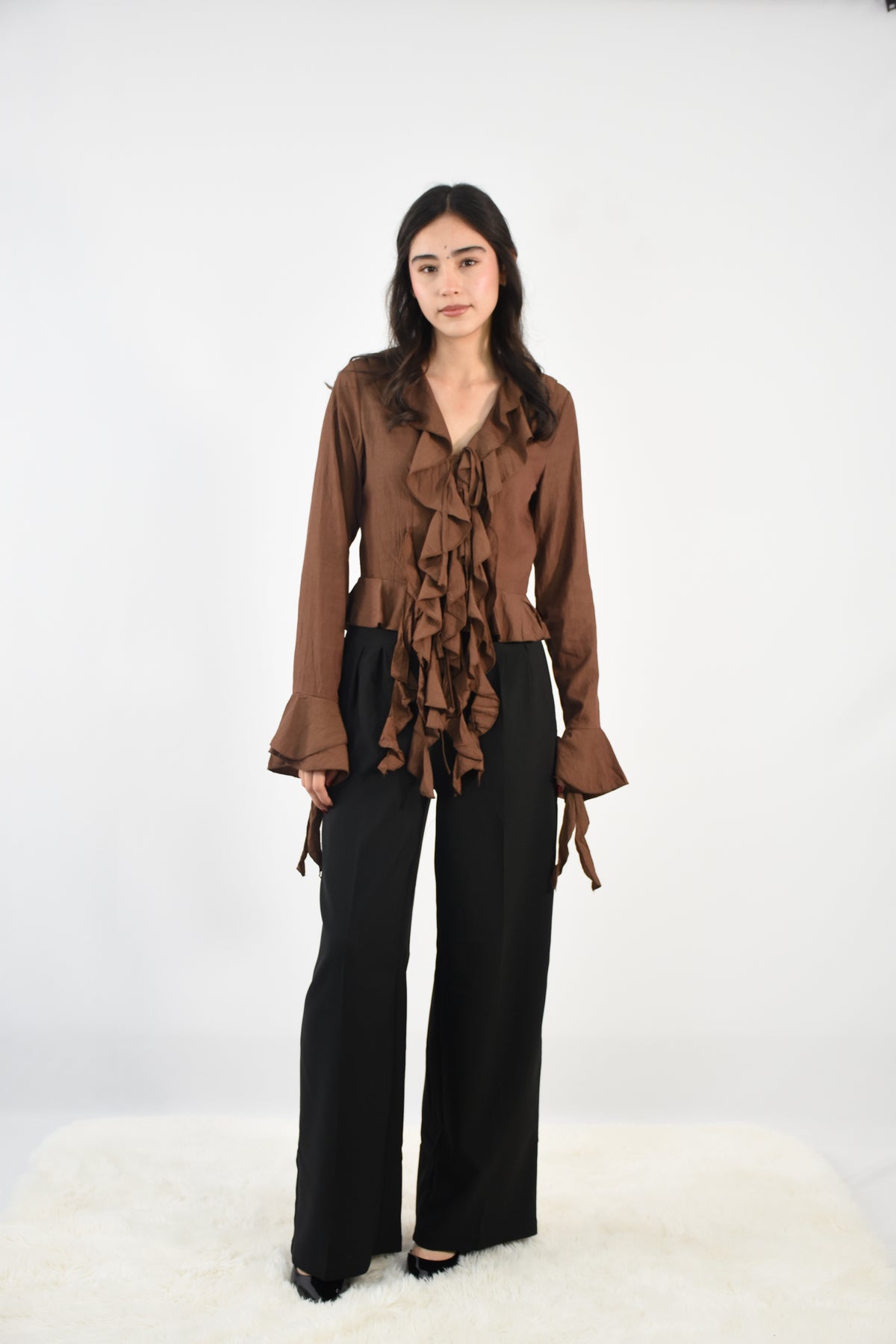 Blusa Con Volantes y Lazo