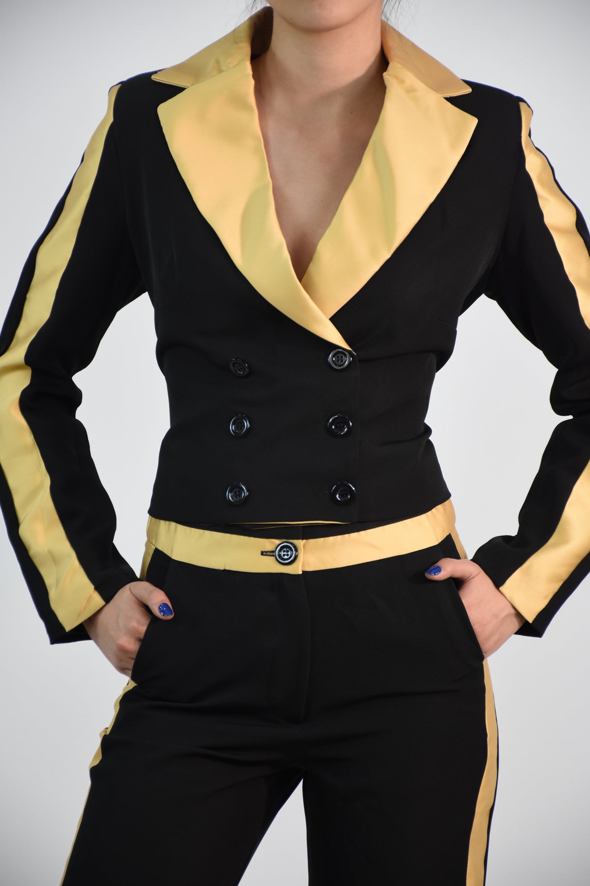 Set sastre con blazer y pantalón